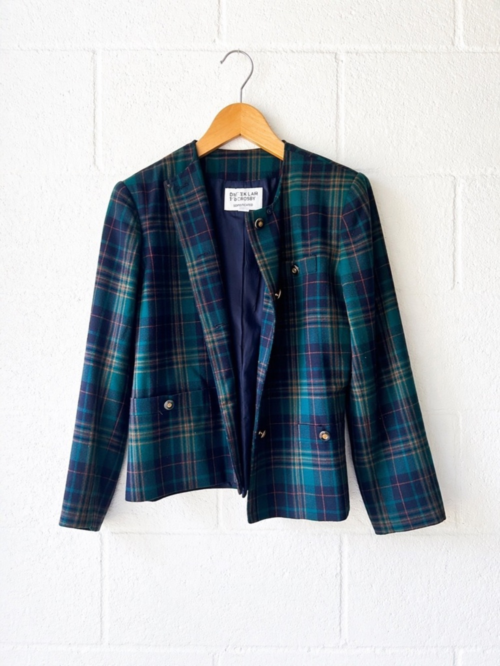 VINTAGE Petite Sophisticate— Cropped Plaid Blazer in Navy & Green